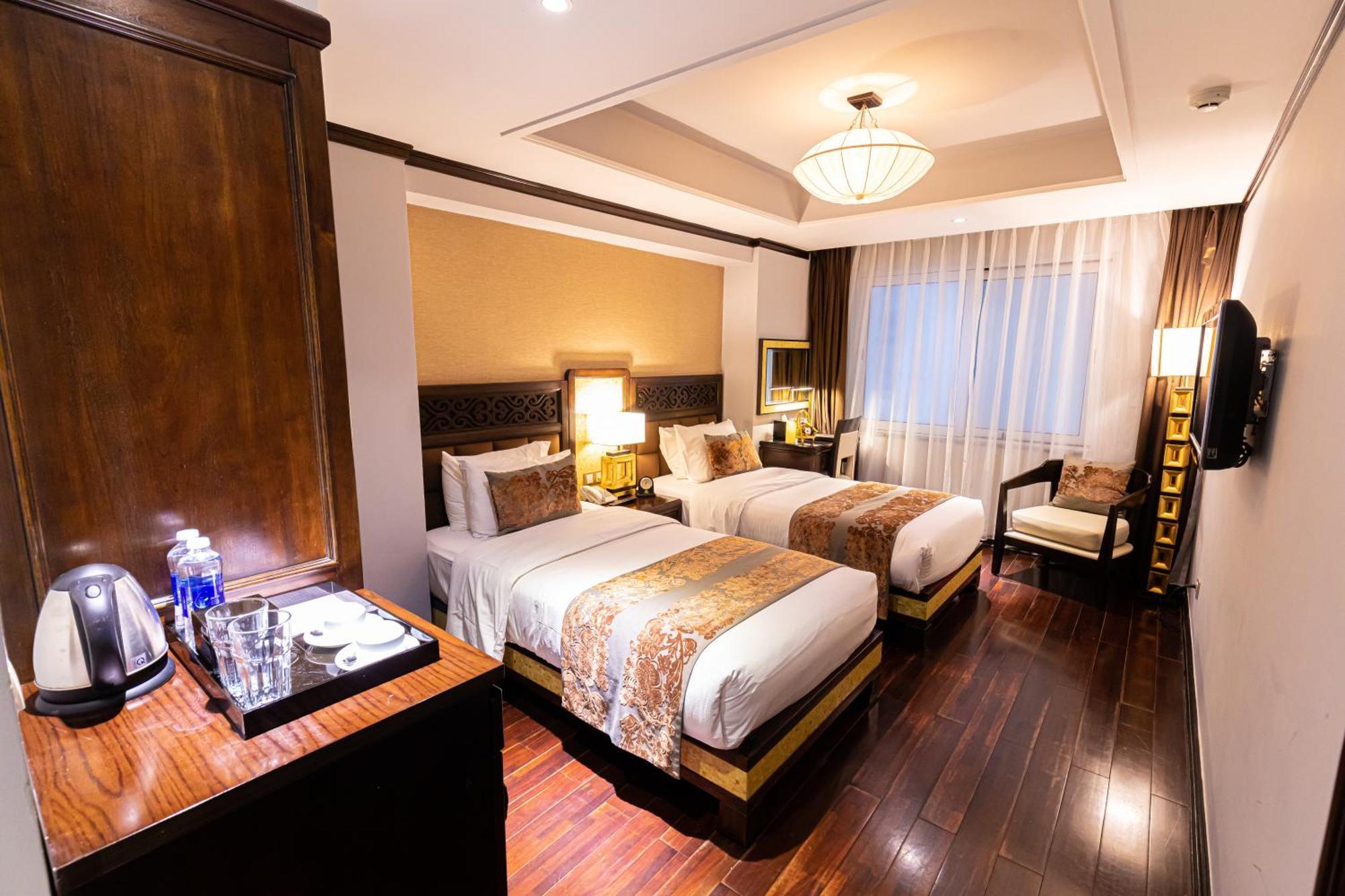 Golden Lotus Luxury Hotel Hanói Exterior foto